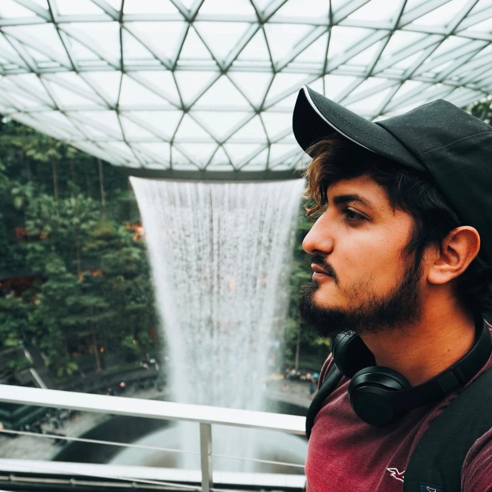 singapore-airport-garden